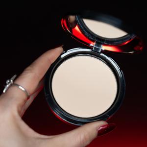 Smooth & Set Brightening Powder - Tainted Collection