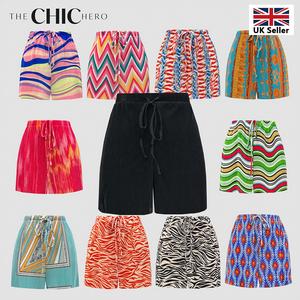 THE CHIC HERO Multi Print Elastic Waist Pleated Short Fit Womenswear UK Size 10-18 Summer Breathable Light Garment fashion  deals