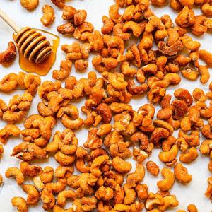 Honey Roasted Cashew Nuts – Sweet, Crunchy & Irresistibly Glazed Snack