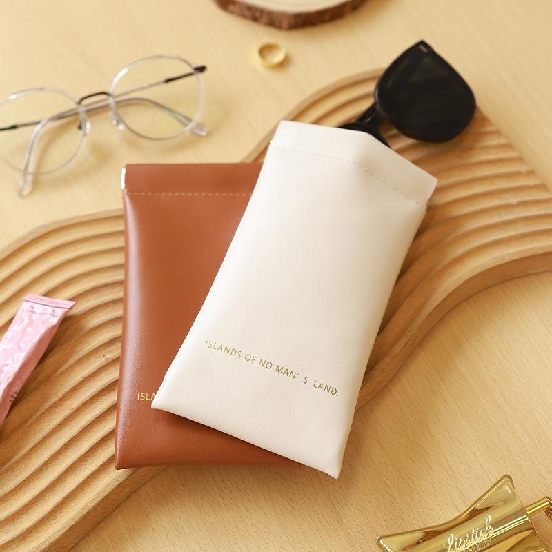  Túi Đựng Kính Chống Nước Màu Trơn Dành Cho Nữ Làm Bằng Da PU Đóng Tự Động Thích Hợp Cho Kính Râm Chống Nén Nhẹ Hộp Bảo Vệ Kính Kính Mắt Cao Su Voi Women Giày Móc Khoá 