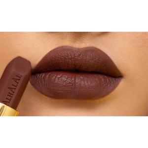 HALAL MATTE VELVET LIPSTICK AL - 01 MEHWISH