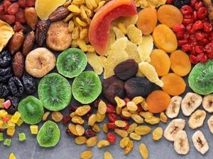 Pick & Mix Box of Dried Fruits and Nuts - Customise Dried Snack - Best Seller driedfruit mixed driedfruits driedmango Natural Dry snacks