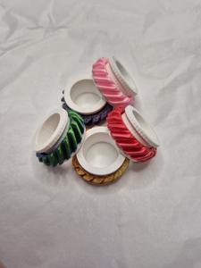 colourful playful fidget ring to cure boredom and relieve stress 2024 sensory trending craze fidgettoy adults