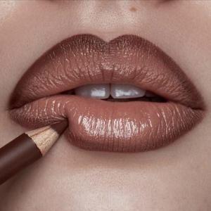 Lip Liner