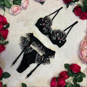 Liliosa Lingerie BLACK PEARL Embroidery 3 Piece Lingerie Set [BRA - PANTS - GARTER] Chic Comfortable Womenswear Breathable Underwear, Soft High Quality Elegance Sexy Lingerie, Adjustable Spaghetti Strap, Bridal Matching Day Fabrics Feminine Love S