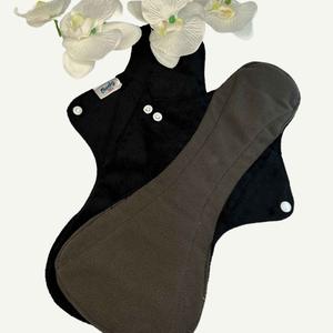 3 Pack Cheeky Super Heavy Flow Bamboo Plush Pads – XL Reusable Maternity & Overnight Protection (36cm). Soft, Leakproof, Eco-Friendly Pads for Heavy Periods, Postpartum & Bladder Leaks. Choose Natural Bamboo or Charcoal Fleece! Comfort Gentle